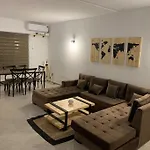Dar Midoun Villa With Pool In Center City
